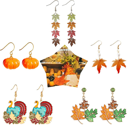 5-26Pairs Halloween Thanksgiving Fall Christmas Theme Earrings Set Holiday Earrings Halloween Stud Earrings Set Spider Pumpkin Ghost Bat Web Skull Drop Earring Holiday Jewelry Gifts